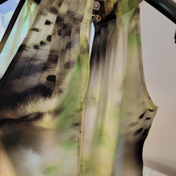 Freda's Silk Watercolour Halter Neck Blouse - Picture 9 of 13